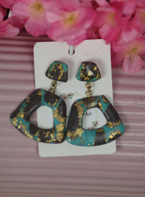 OF0032 ....17 €