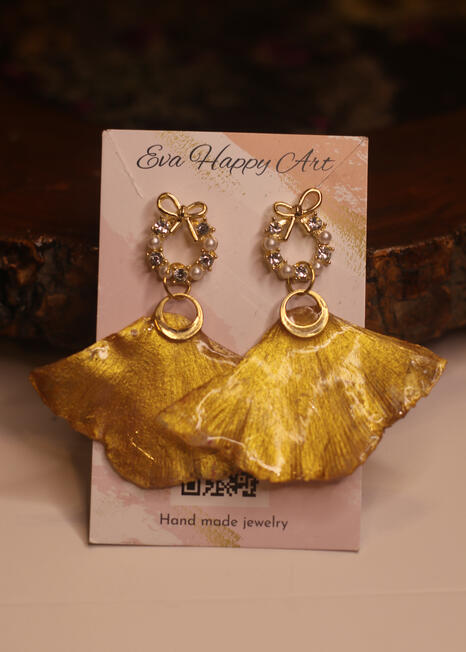 earrings from real ginko leaves.