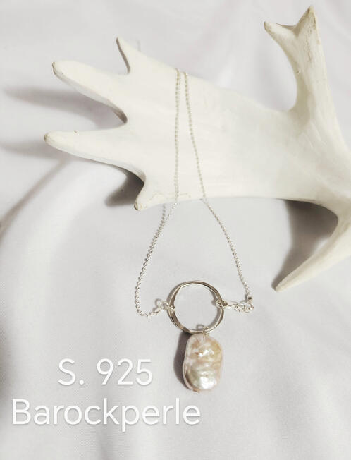 KP0008 ....30 € Barockperle S.925